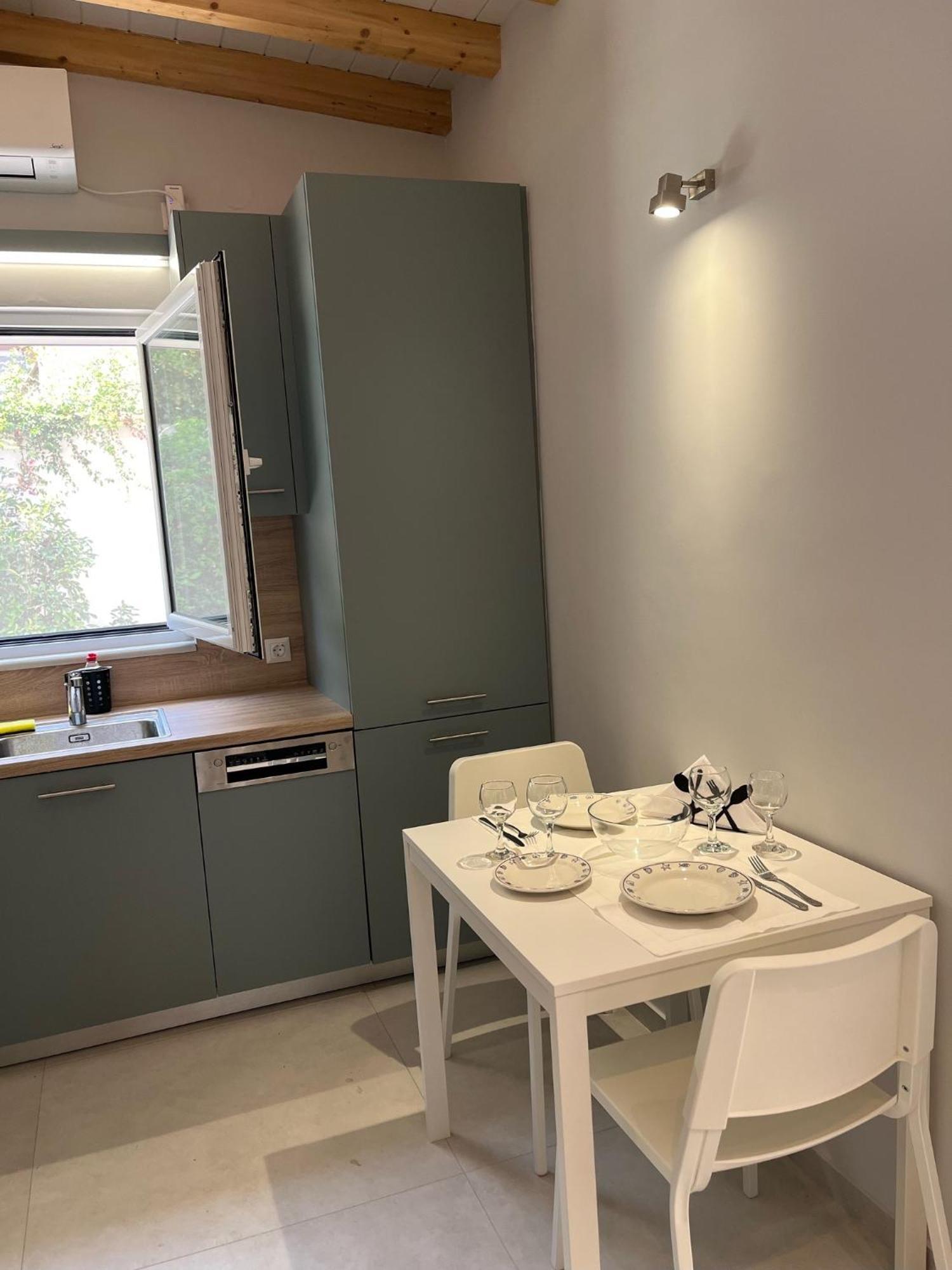 Ferienwohnung Maria'S Jasmine Volos Exterior foto